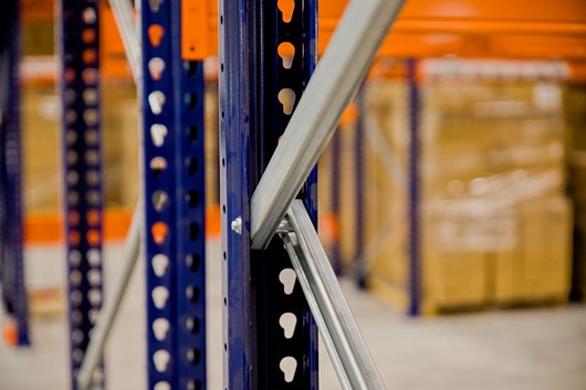 Teardrop racking system